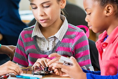 Makerspaces and Maker Culture